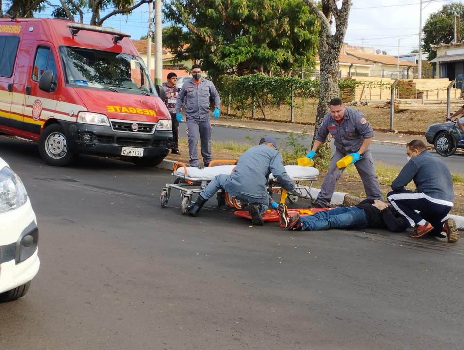 Foto 3 de 3 — Idoso, de 86 anos, é atropelado na Avenida Rômulo Lupo em Araraquara; veja